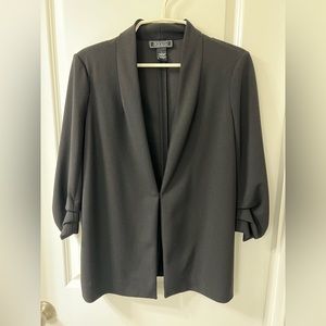 3/4 sleeve black blazer
